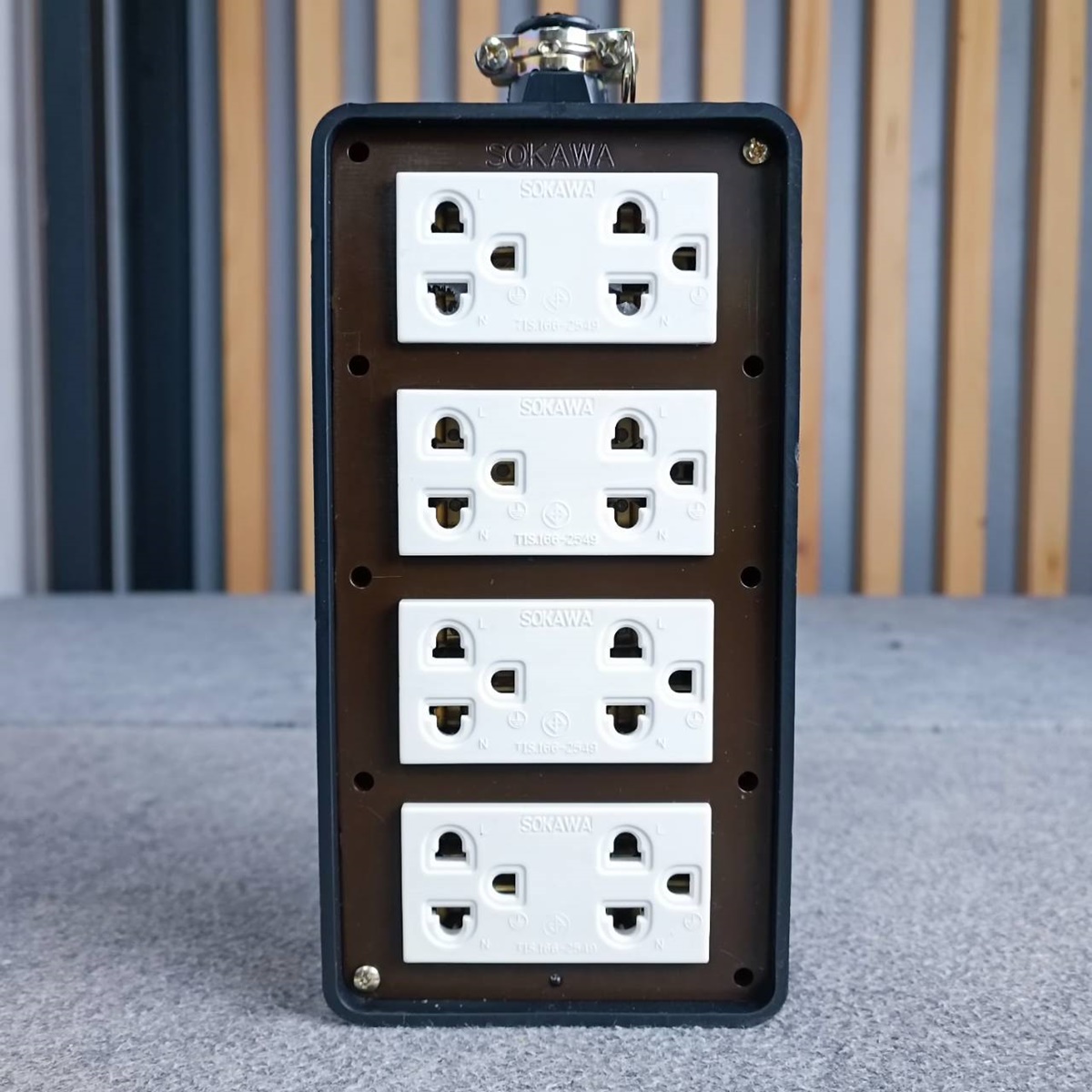 SOKAWA S-320 บล็อคยาง4x8 4กราวน์คู่ มาตราฐาน มอก. บล็อคยางพร้อมปลั๊กกราวด์คู่ บล็อคยาง8ช่อง เอไอ-ไพศาล