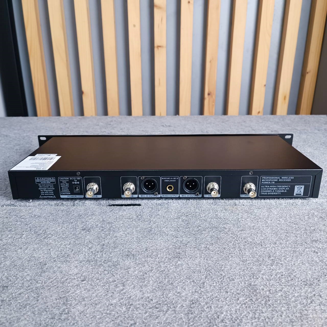 NPE UW-999 ไมค์ลอยคู่ แถมกระเป๋า ไมโครโฟนไร้สาย ถือคู่ UW 999 เอ็นพีอี Wirless Microphone UW999 เอไอ-ไพศาล