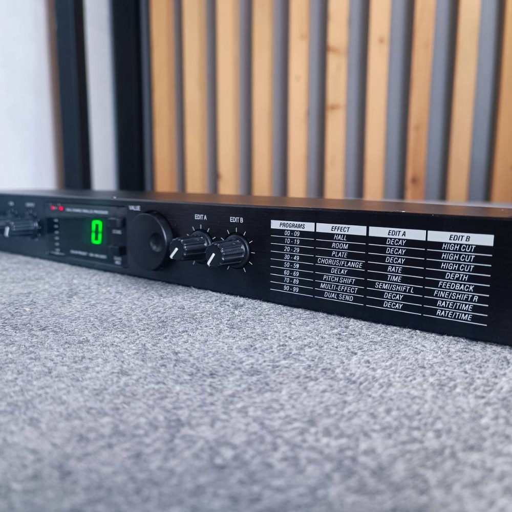 TADA MICROVERB4 เอฟเฟค ดิจิตอลเอ็ฟเฟ็ค เครื่องปรับเอฟเฟคเสียงร้องและเสียงดนตรี เครื่องปรับแต่งสัญญาณ MicroVerb 4 Effect ธาดา TA DA เอไอ-ไพศาล