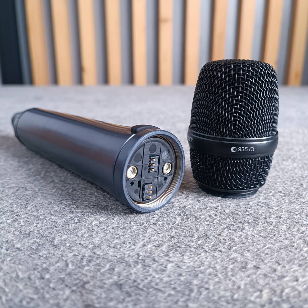 สินค้าใหม่ ลดล้างสต็อค SENNHEISER E100G4 MMD935 ไมค์ลอย EW 100 G4-935-TH EW 100 G4 935 TH ชุดไมค์ลอยเดี่ยวแบบมือถือ ย่าน UHF เอไอ-ไพศาล