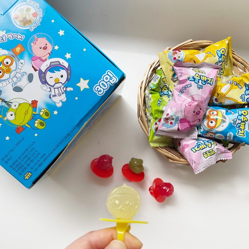โปโรโร่ ริงแคนดี้ แหวนลูกอม ขายยกกล่อง 30 ชิ้น Pororo ring candy 30 pcs./1box 뽀로로 요슬반지 캔디