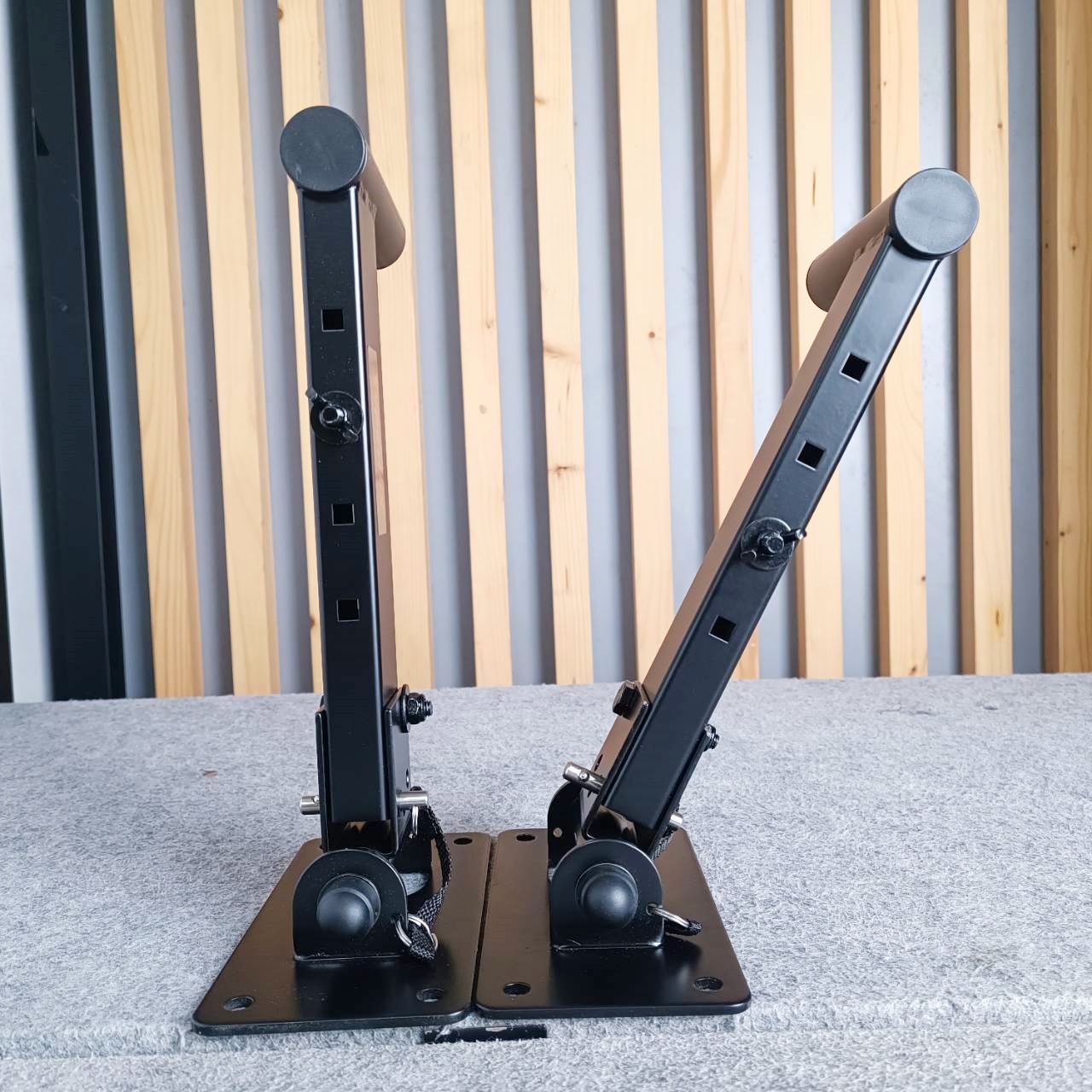 ราคาต่อ1คู่2อัน SUPERLUX SPS-823 ขาแขวน ขาแขวนลำโพง ขาแขวนแบบเสียบ ขาแขวนลำโพงติดผนัง เอไอ-ไพศาล