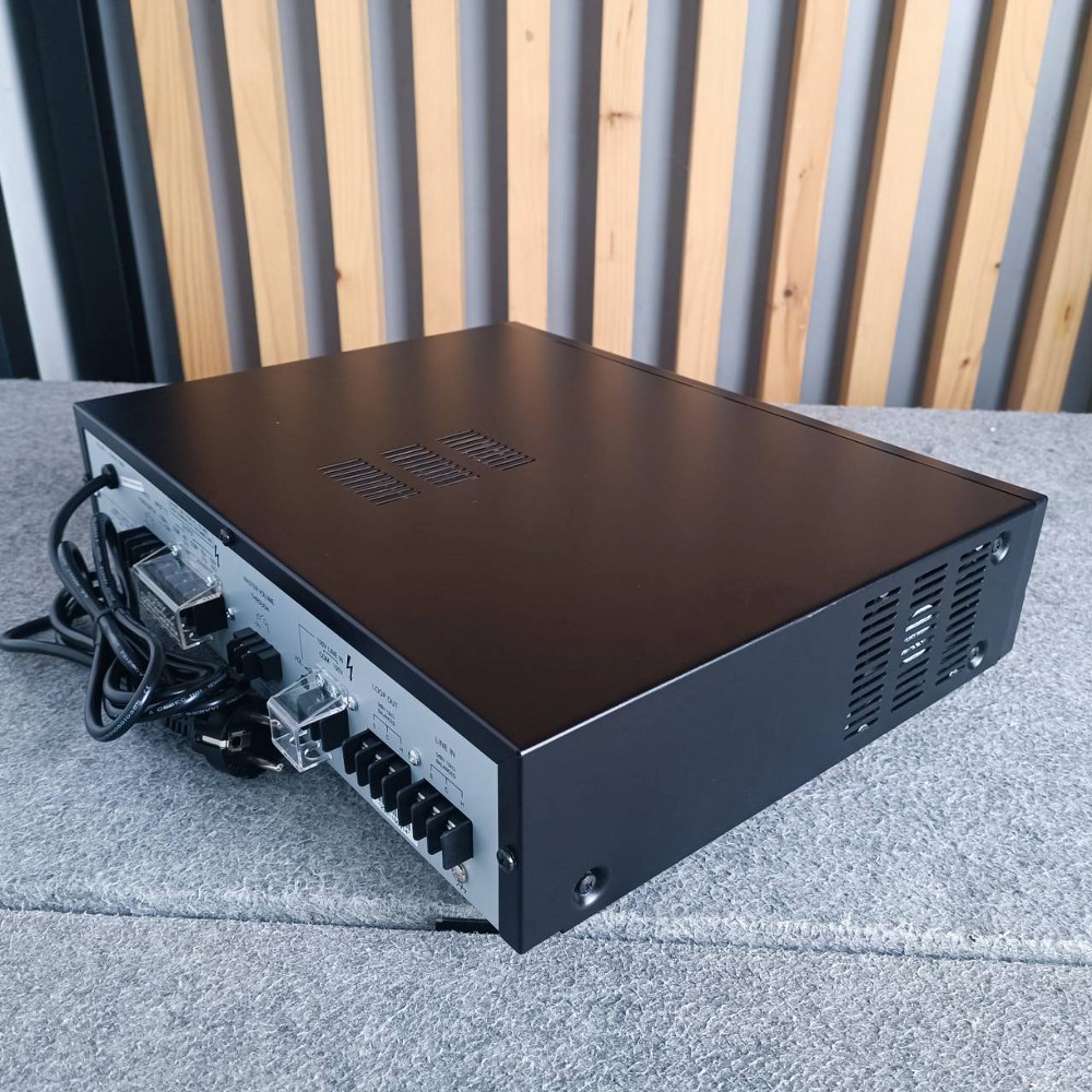 TOA P-2240 poweramp 240W P-2240 เครื่องขยายเสียง 240 วัตต์ power amplifier 240W เครื่องขยายเสียงโตอะ TOA P-2240 เครื่องขยายเสียง 240 วัตต์ Booster amplifier 240 watt เอไอ-ไพศาล