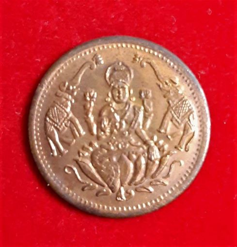 เหรียญพระแม่ลักษมี ยันต์ศรีจักรกา วัดแขก บล็อกอินเดีย เก่าสวย ปี 2540 ทองแดงสวย