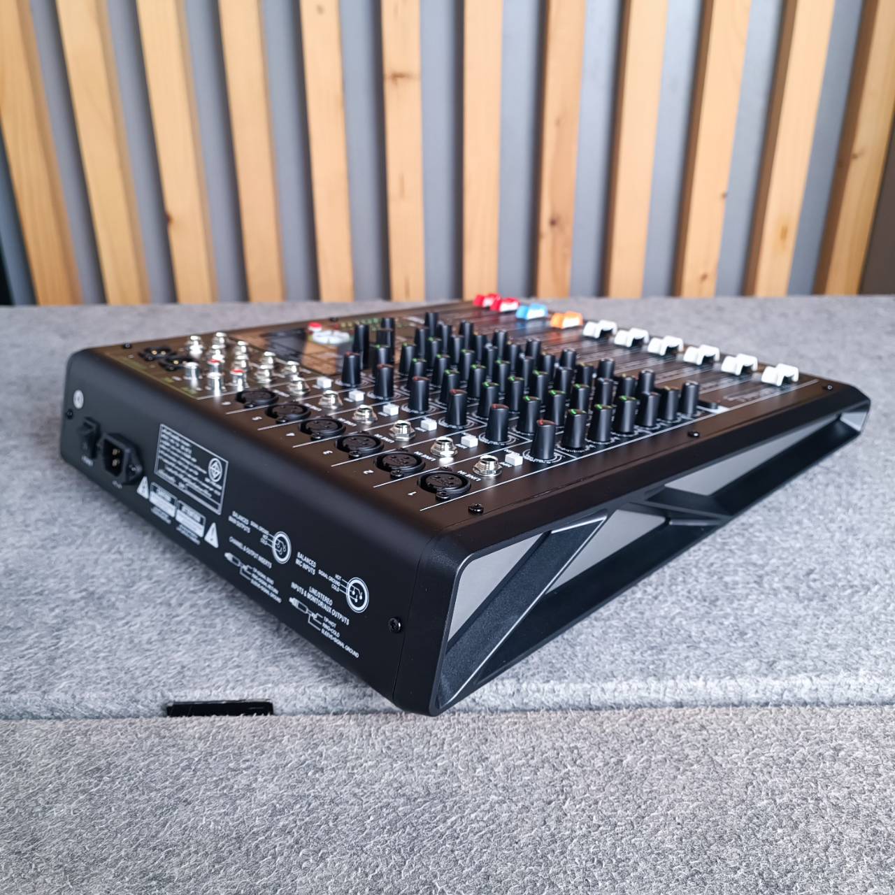 PROEUROTECH MI-6FX MIXER มิกซ์ โปรยูโรเทค มิกเซอร์ มีเอฟเฟค MI 6FX รองรับ USB และ บูลทูธ MI6FX เอไอ-ไพศาล