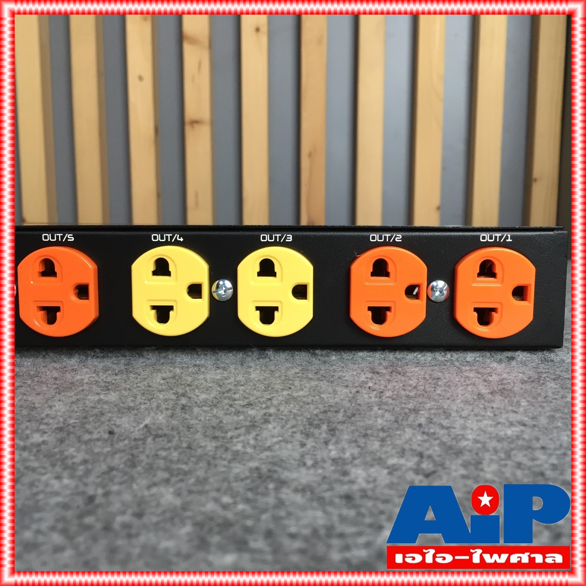 COMSON SQ-8 ปลั๊กไฟ SEQUENCE ปลั๊กซีแควนซ์ ปลั๊กไฟติดแร็ค มีขนาด 1 U เอาต์พุตปลั๊ก 8 ช่อง SQ 8 SQ8 เอไอ-ไพศาล