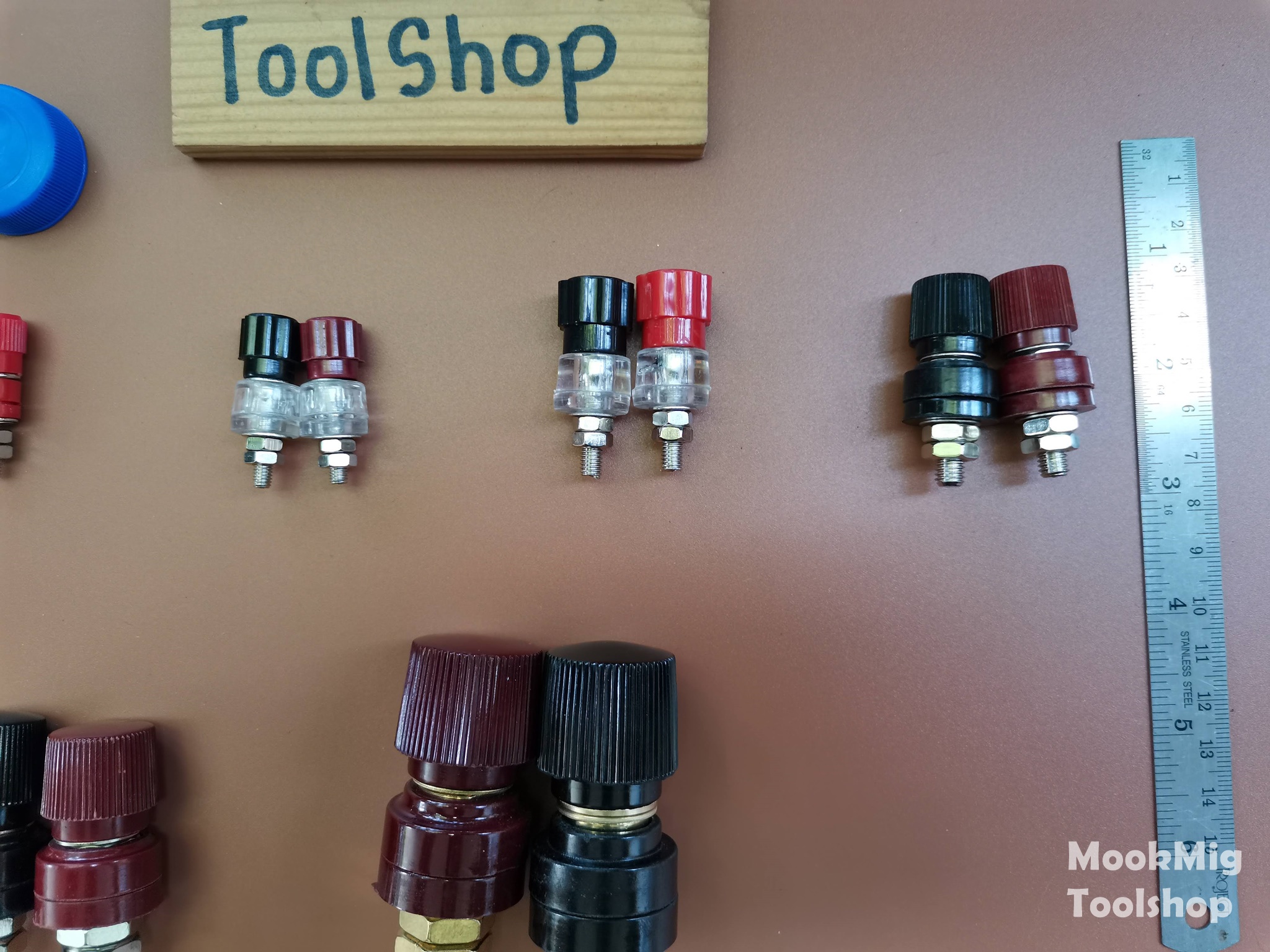 Binding post ไบดิ่งโพส หัวต่อแบตเตอรี่ ขั่วต่อแบต Stud Terminal สำหรับจั้มขั่วแบตกระแสสูง มีให้เลือกหลายขนาด