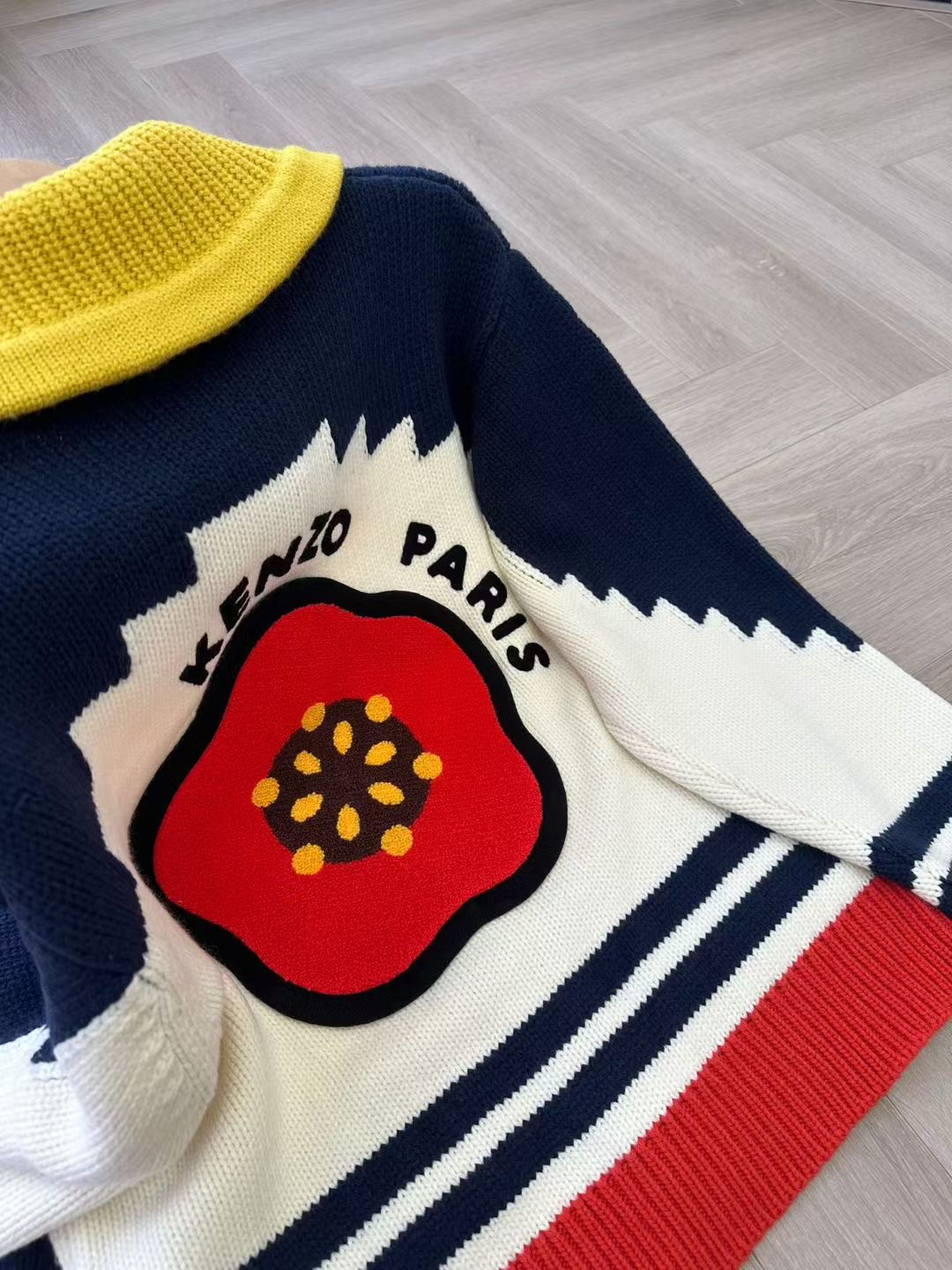 **do** เสื้อคลุมกันหนาว KENZO Pop' cardigan in wool ใส่ได้ ชาย หญิง สินค้าใหม่ ของแท้