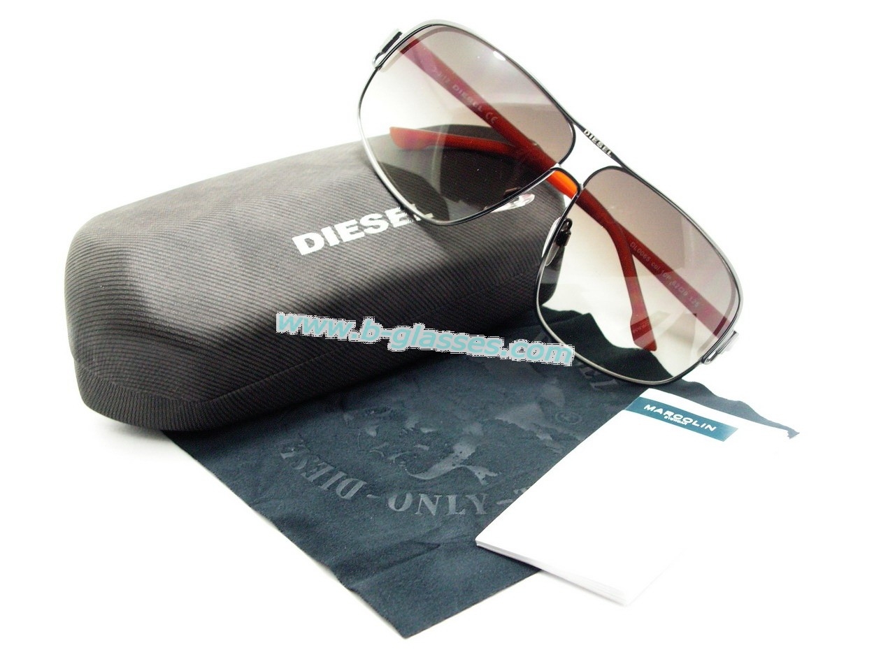 หมดแล้วค่ะ+++แว่นกันแดด Diesel ใส่เท่ห์มากมายแน่นอนค่ะ ของแท้100%และถูกสุดๆ ส่งตรงจากUS.ค่ะ