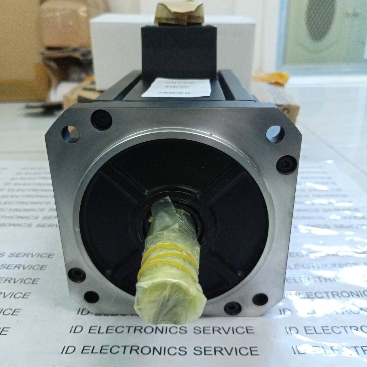 SERVO MOTOR "PANASONIC" MDME302GCC