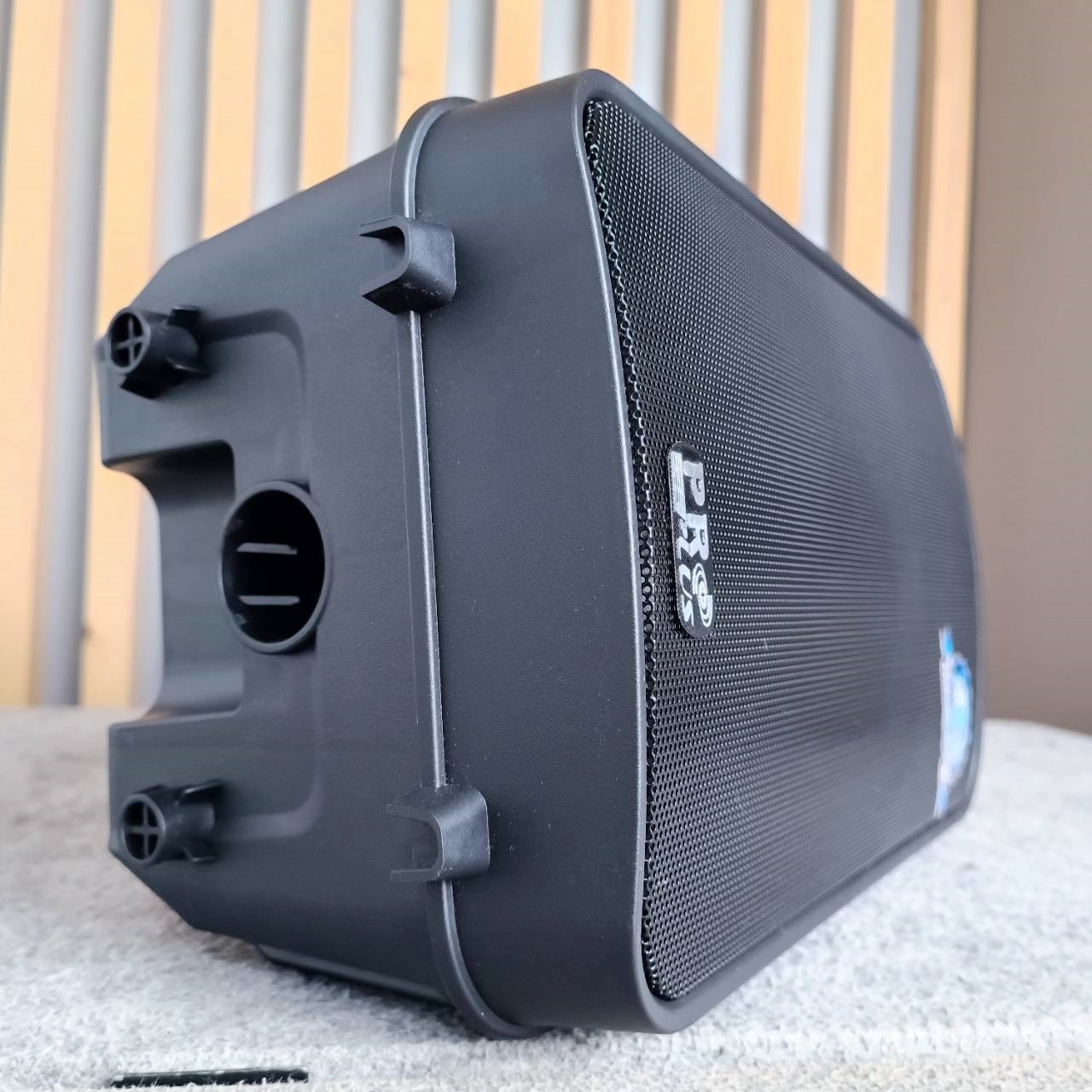 PROPLUS GX-8 ลำโพงล้อลาก ไมค์ลอย มือถือ1ตัว และ ไมค์ลอย แบบหนีบ 1ตัว มีแบตเตอรี่ในตัว ชาร์จไฟได้ ลำโพง ตู้ลำโพงพลาสติก 8" + แอมป์ PRO PLUS GX 8 GX8 เอไอ-ไพศาล