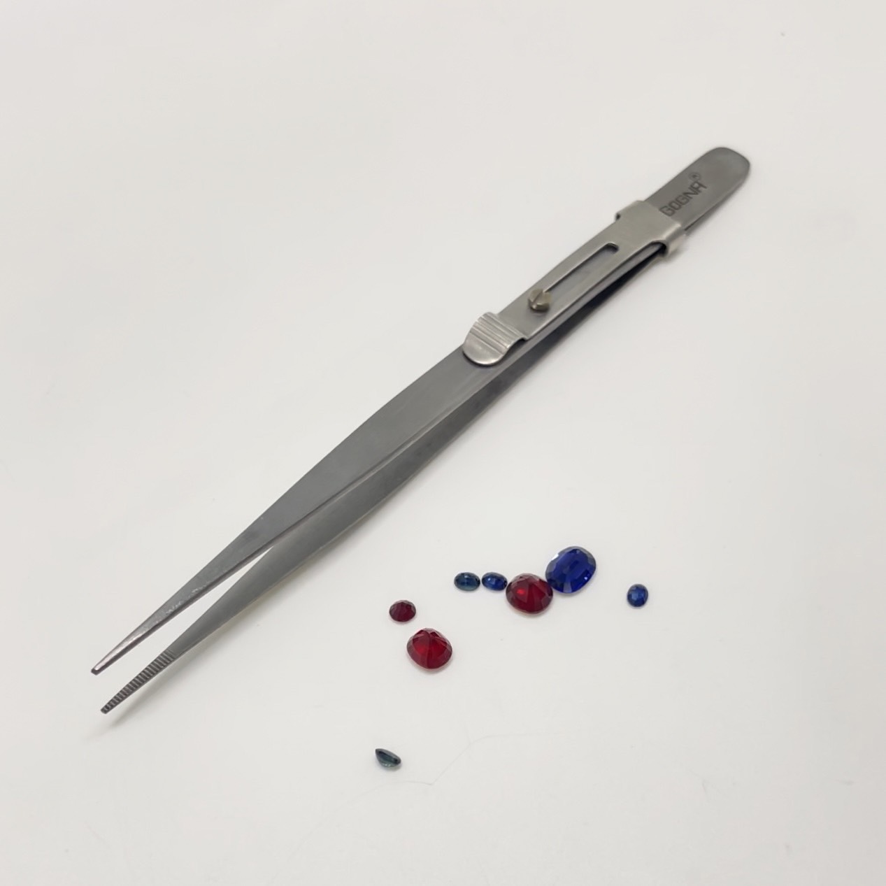 ปากคีบมีตัวล็อค ยาว 15.5 Cm. แหนบ ปากคีบ ที่คีบเพชรพลอยแบบมีตัวล็อค Gogna tweezers stainless steel