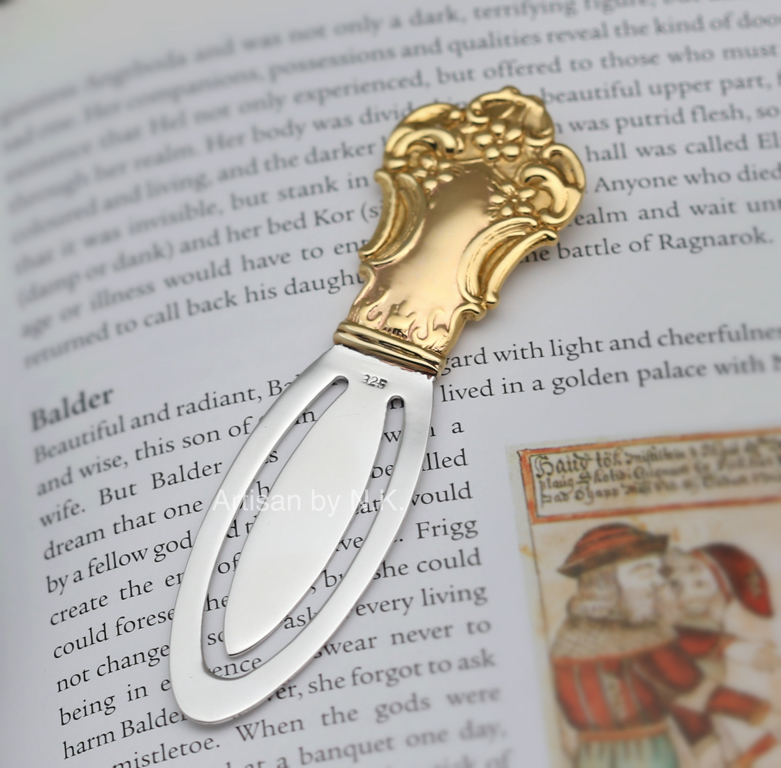 ที่คันหนังสือวินเทจทำจากเงินแท้ชุบทอง (Vintage silver bookmark)