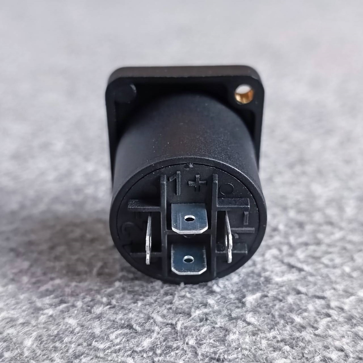 แพ็ค30ตัว KANE COPPER1 speakon ตัวเมีย เหลี่ยมเล็ก สเปคคอนตัวเมีย แจ็ค สเปคคอน สเปคคอน ตัวเมีย เหลี่ยมเล็ก เอไอ-ไพศาล