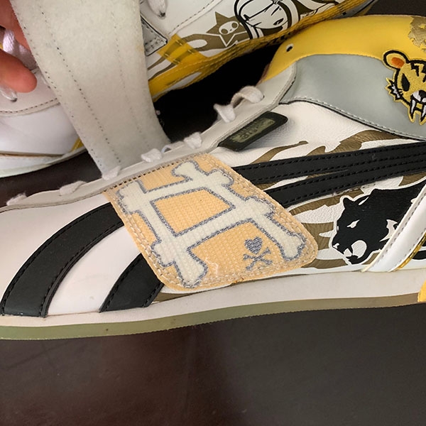 Onitsuka Tiger Tokidoki - White / Yellow Black (Hi) ทรงหุ้มข้อ Show Case