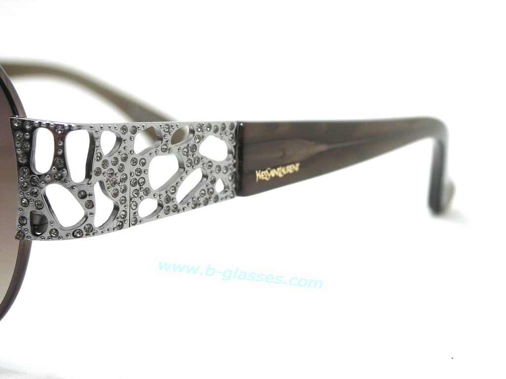 S แว่นกันแดด YSL ไฮโซมากมายค่ะ ของแท้100%และถูกสุดๆ ส่งตรงจากUS.ค่ะ