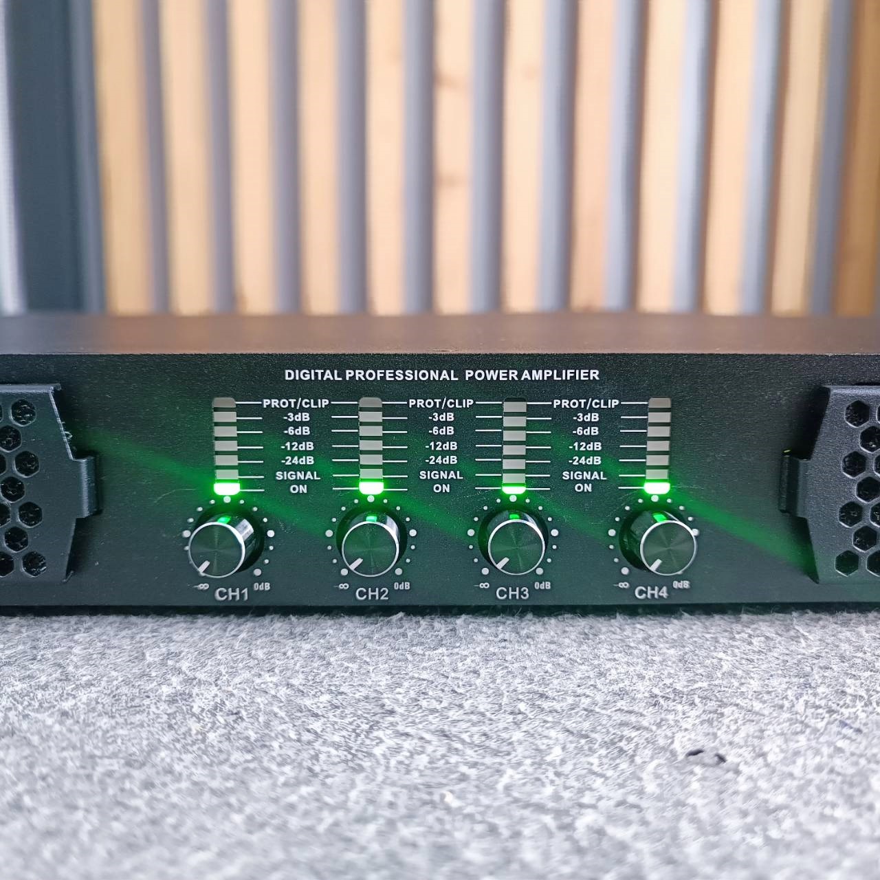 VOK PQM-13 POWERAMP PQM13 PQM 13 POWER AMP เพาว์เวอร์แอมป์ เอไอ-ไพศาล