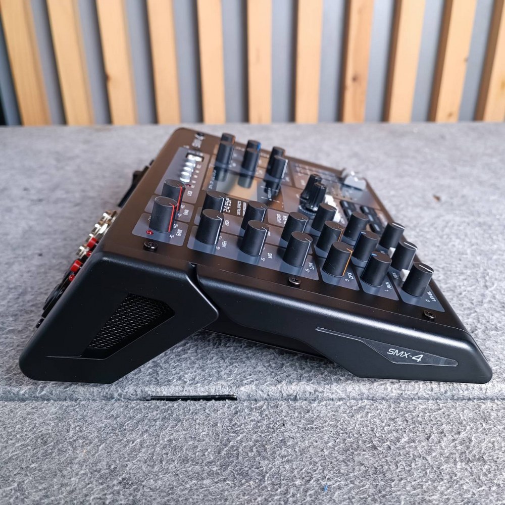 SOUNDVISION SMX-4 MIXER SMX 4 SMX4 มิกเซอร์อนาล็อก ช่องเสียบไมค์ 2 ช่อง เครื่องผสมสัญญาณ ซาวด์ วิชั่น เอไอ-ไพศาล+++