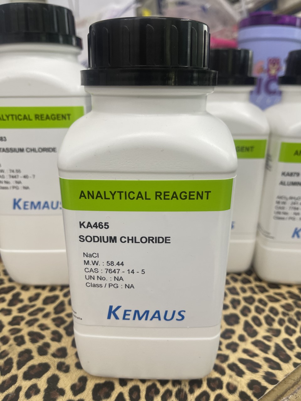 Sodium Chloride AR, 1 kg -Kemaus Australia