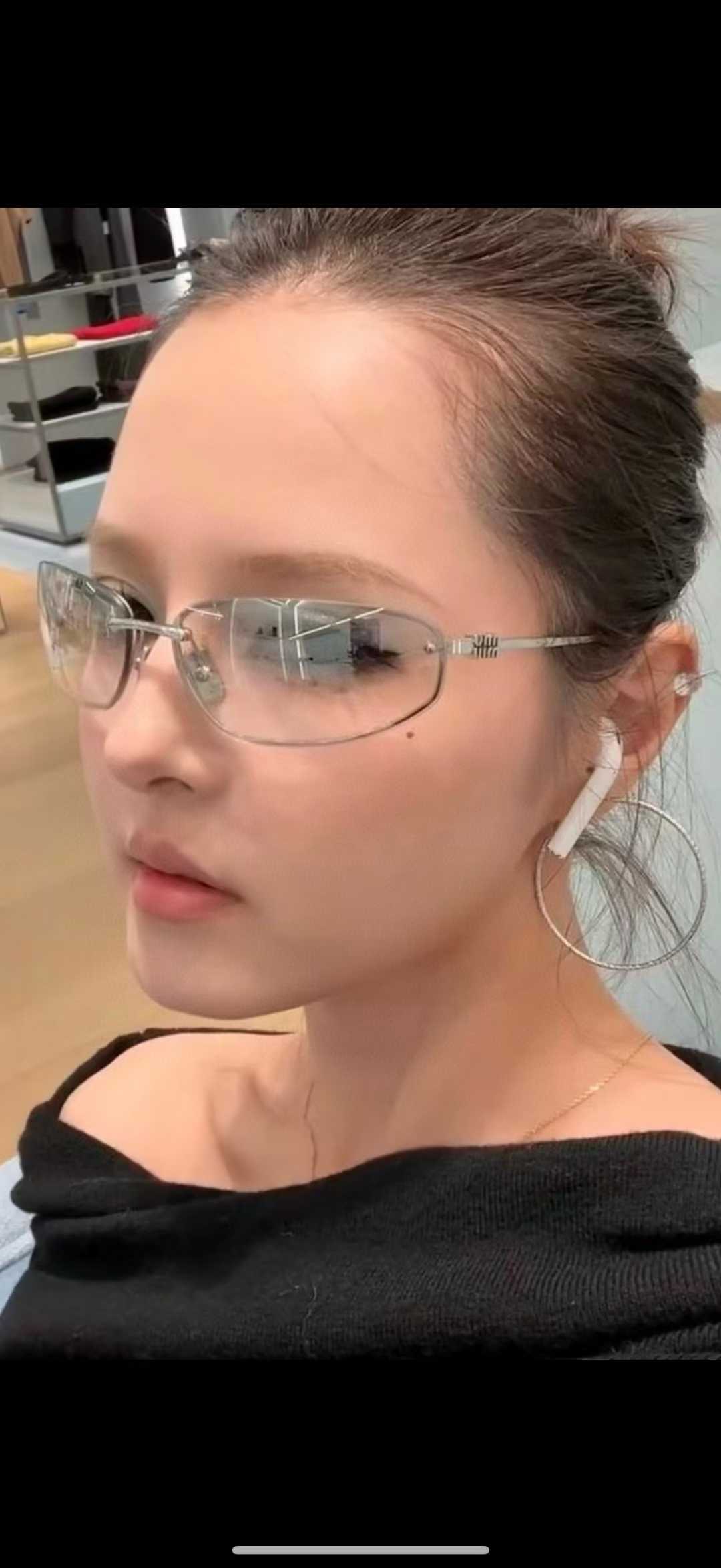 **do** แว่นตากันแดดโค้ง MiuMiu Sunglasses ป้องกันแสง UVA UVB ใส่ได้ ชาย หญิง สินค้าใหม่ ของแท้
