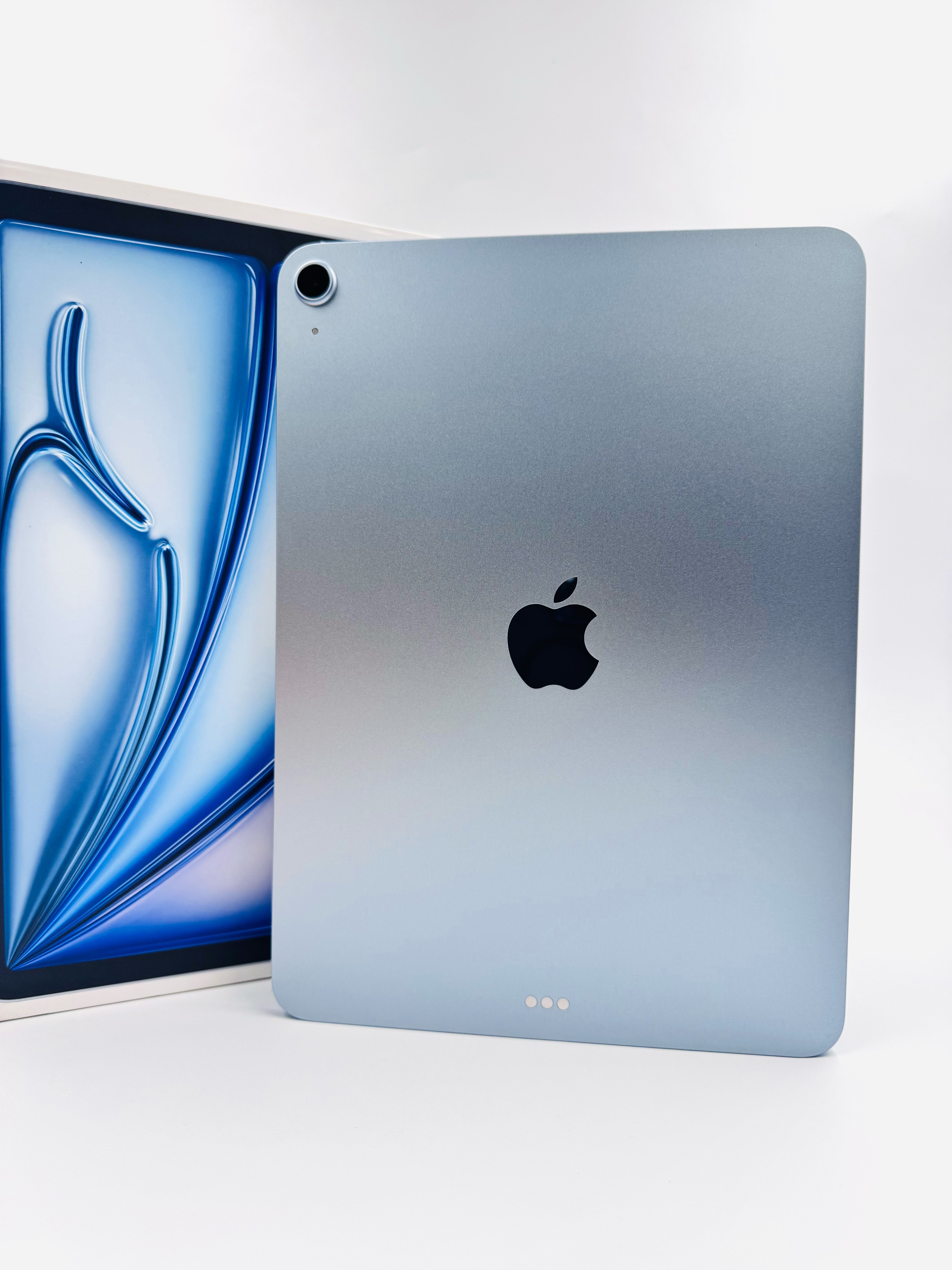 👸 iPad Air 11-inch (M3) 128GB BlUE WiFi 👸สภาพสวย มีปกศ.11 เดือน แบต100% ❣