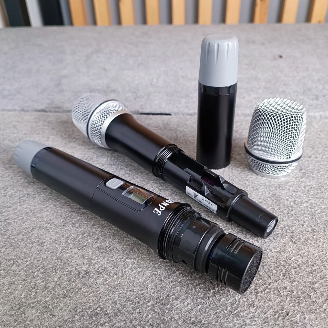 NPE UW-777 ไมค์ลอยคู่ ไมโครโฟนไร้สาย ถือคู่ UW 777 เอ็นพีอี Wirless Microphone UW777 เอไอ-ไพศาล