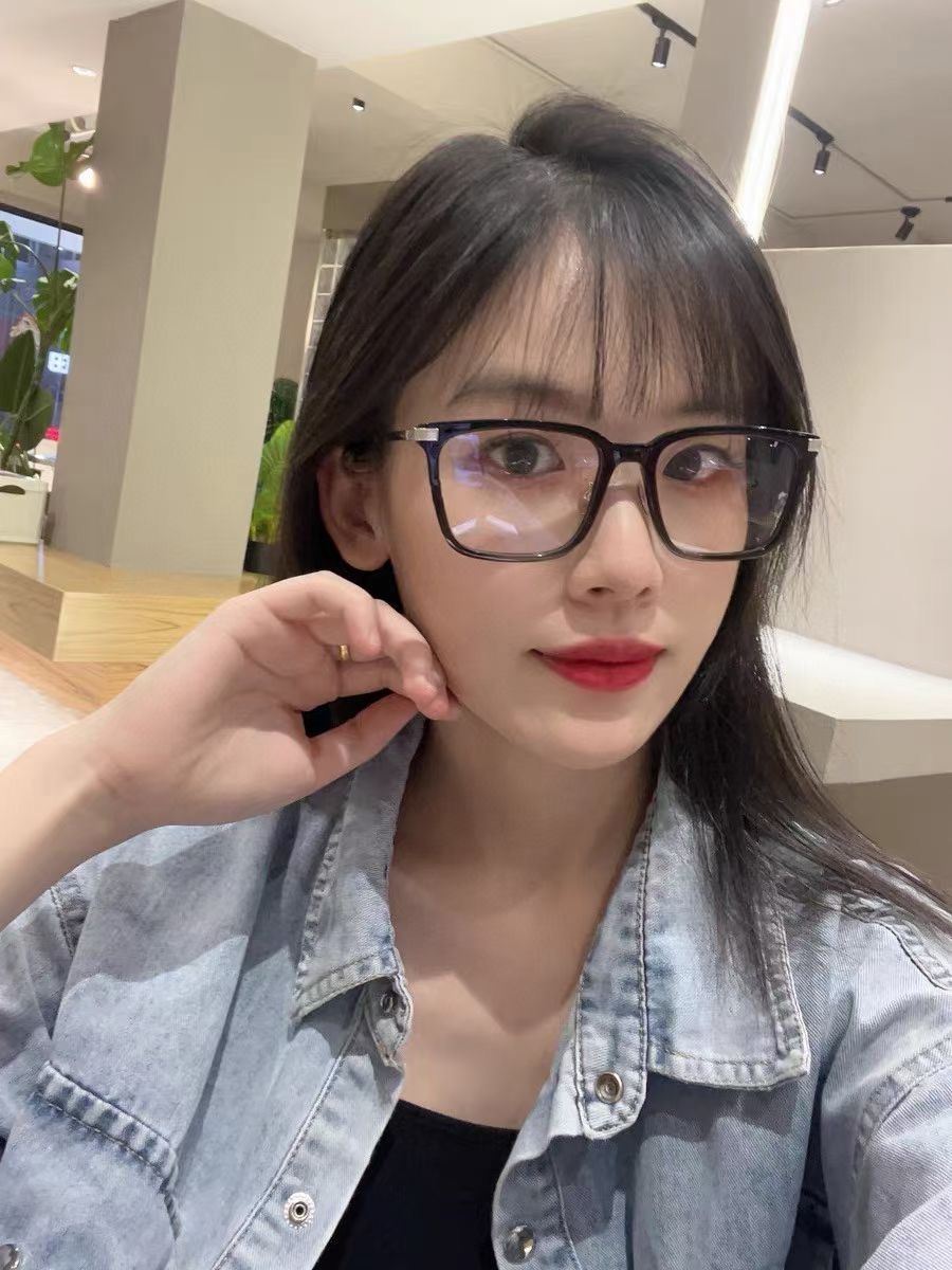 **do** กรอบแว่นตา Cartier Eyewear cat มี 2 สีใส่ได้ชาย หญิง สินค้าใหม่ ของแท้