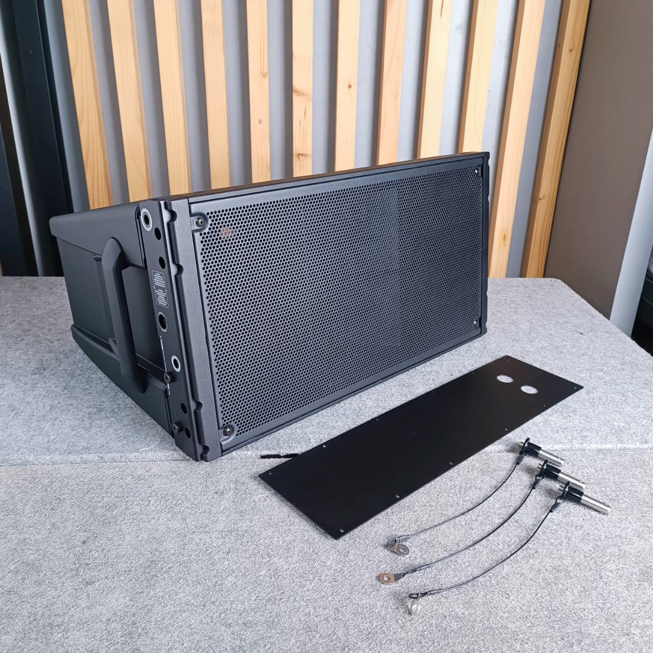 KANE ตู้เปล่าพลาสติก LINE ARRAY ขนาด 8 นิ้ว เฉพาะตู้ KA NE ตู้เปล่า คาเนะ เอไอ-ไพศาล