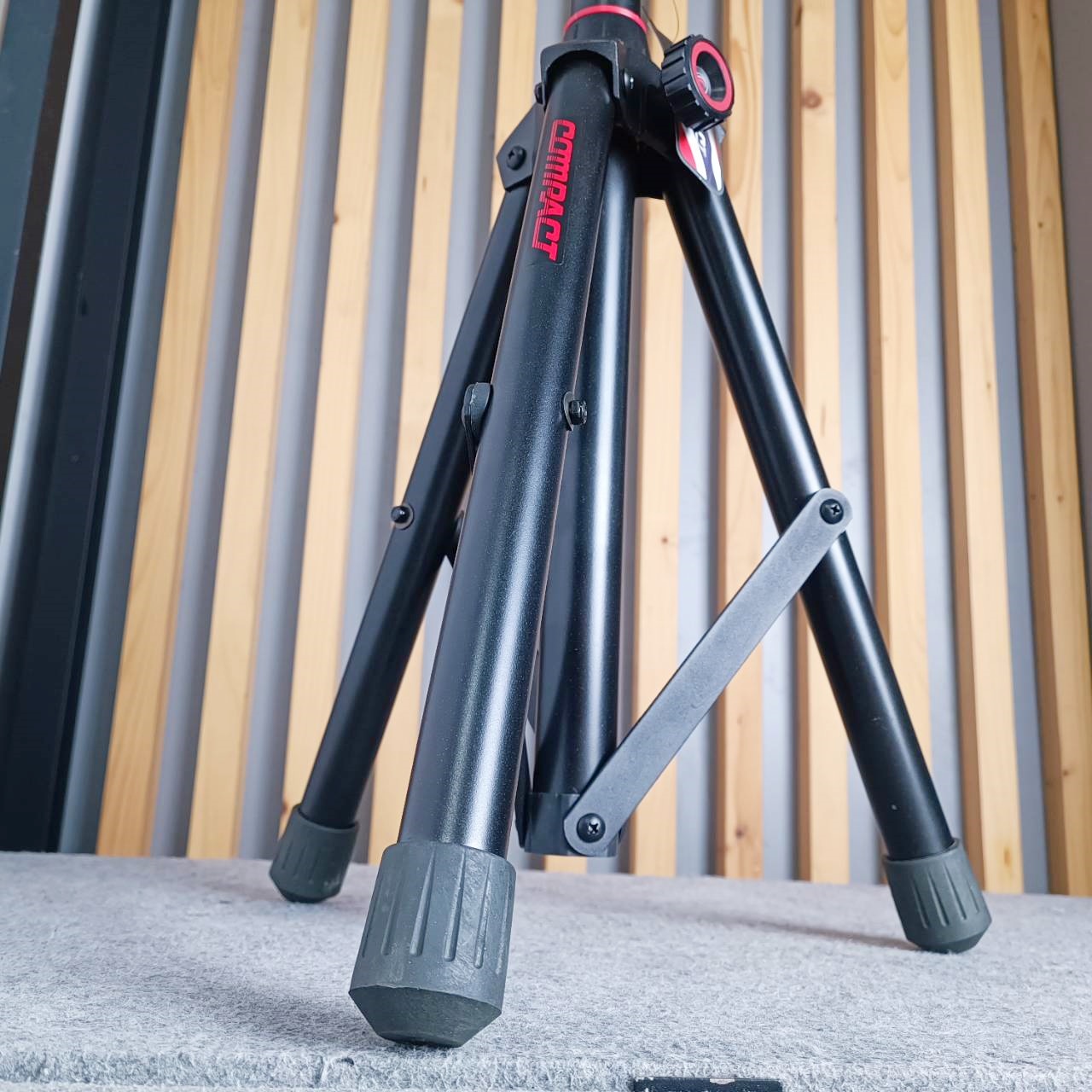 COMPACT SPB-2025 ขาตั้งลำโพง คอมแพ็ค ขาตั้งลำโพง SPB 2025 SPB2025 ขาตั้งตู้ลำโพง ขาลำโพง com pact เอไอ-ไพศาล