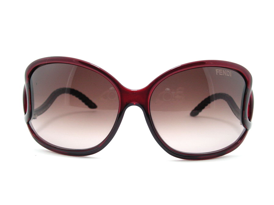 แว่นกันแดด Fendi สวยหรูสุดๆค่ะ ของแท้100%และถูกสุดๆ ส่งตรงจากUS.ค่ะ