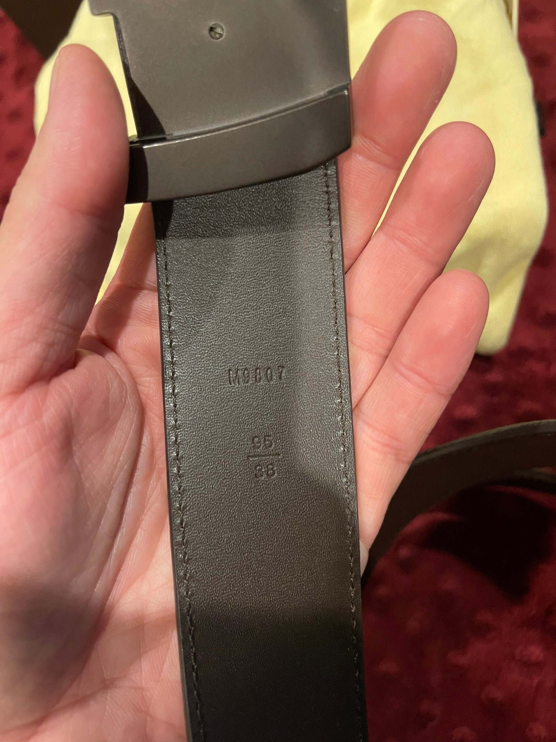 Louis Vuitton Belt ลาย Damier ตารางสีน้ำตาล (Like New) ความยาว 95 CM