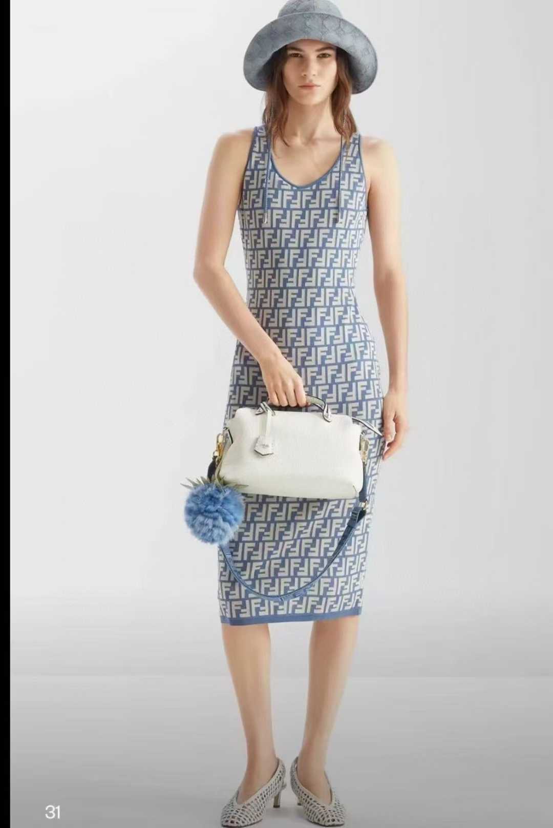 **do** ชุดเดรส Fendi Dress Blue FF cotton สินค้าใหม่ ของแท้