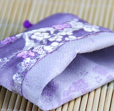 ถุงผ้าหูรูด ใส่ของขวัญ ของชำร่วย ถุงผ้าลินิน งานปัก ลายดอกไม้ สวยหรู ตกแต่งงานแต่งงาน แบบเก๋ ๆ 208019