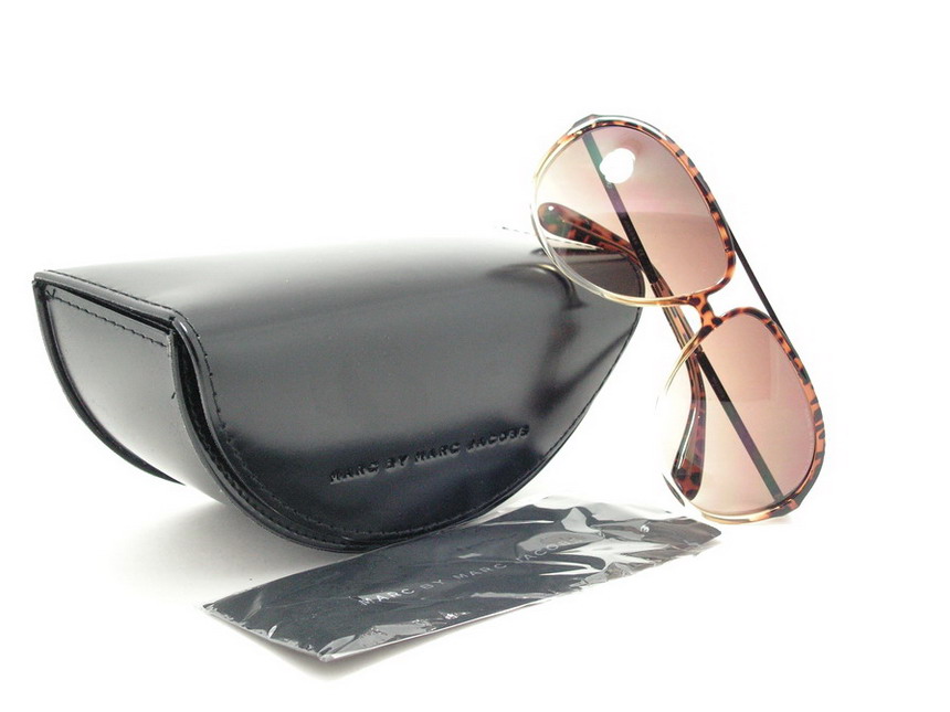 หมดแล้วค่ะ+++แว่นกันแดด Marc Jacobs !!!ไฮโซมากมายค่ะ ของแท้100%และถูกสุดๆ ส่งตรงจากUS.ค่ะ