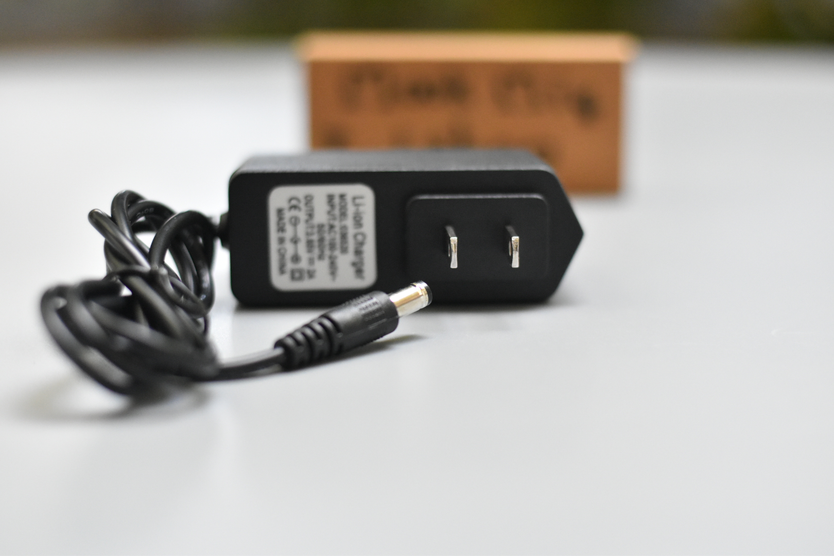 Adapter 3.65V 2A Lithium Lifepo4 LFP Battery Charger 1S ที่ชาร์จแบต ที่ชาร์ตแบตเตอรี่