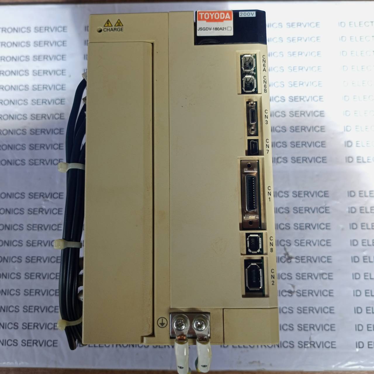 SGDV-180A21A SERVO DRIVE "YASKAWA"