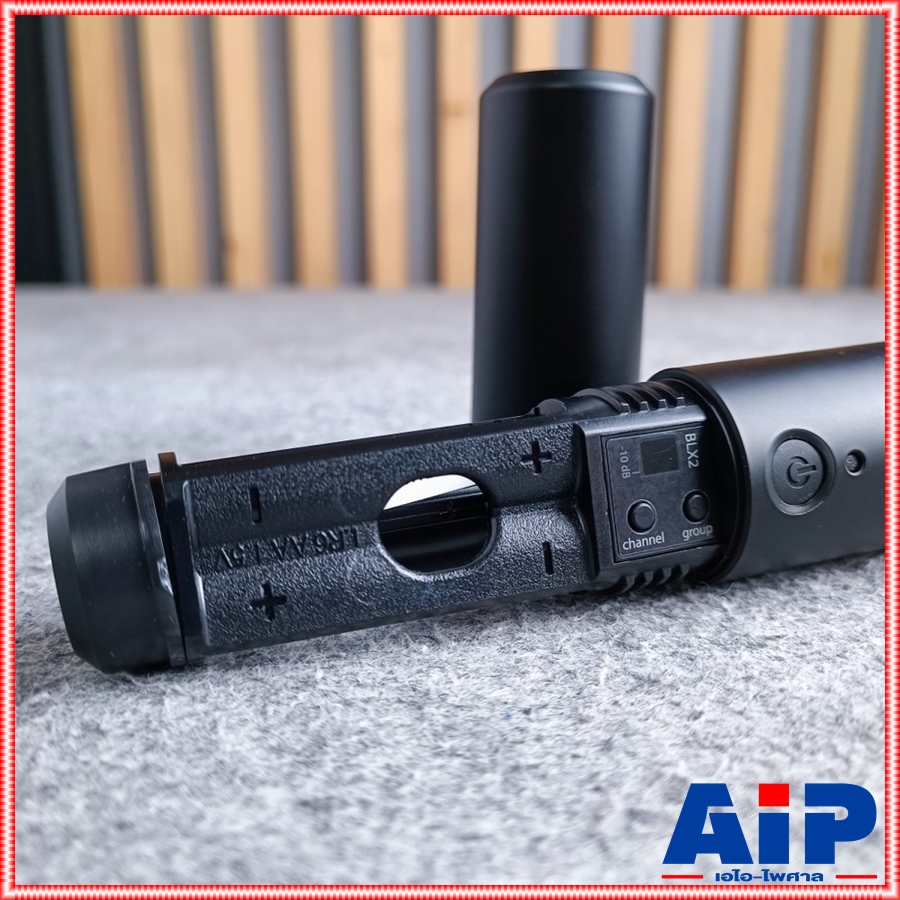 SHURE BLX24RTH/SM58-Q12 ไมค์ลอย ไมค์โครโฟนไร้สาย ไมค์ลอยแบบไมค์เดี่ยว คลื่นความถี่ 748-758 MHz BLX 24 RTH/ SM 58 Q 12 BLX24RTH/SM58Q12 เอไอ-ไพศาล +++