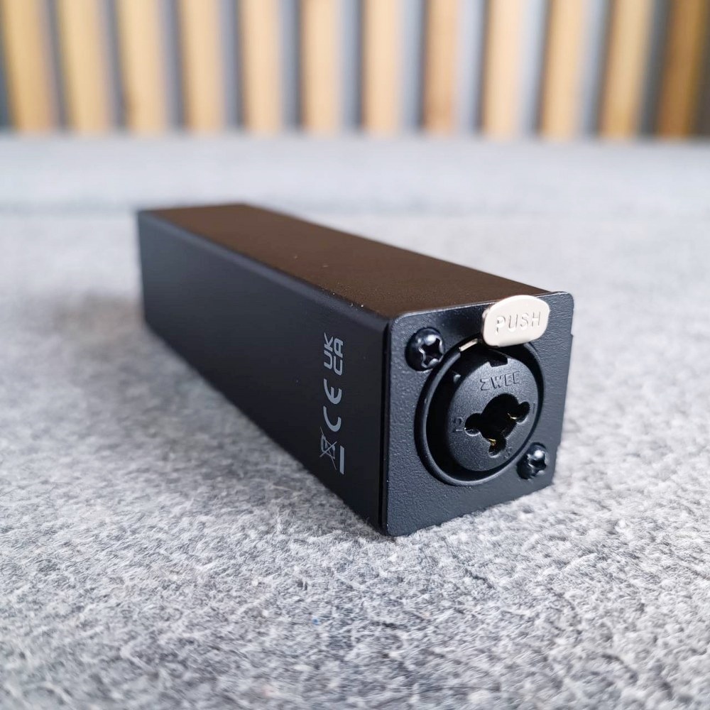 SUPERLUX HA-1D in-ear monitor amplifier เครื่องขยายเสียงสำหรับหูฟังมอนิเตอร์ เครื่องช่วยฟัง หูฟังMonitor เครื่องเสียบหูฟัง HA 1D ซุปเปอร์ลักซ์ HA1D เอไอ-ไพศาล