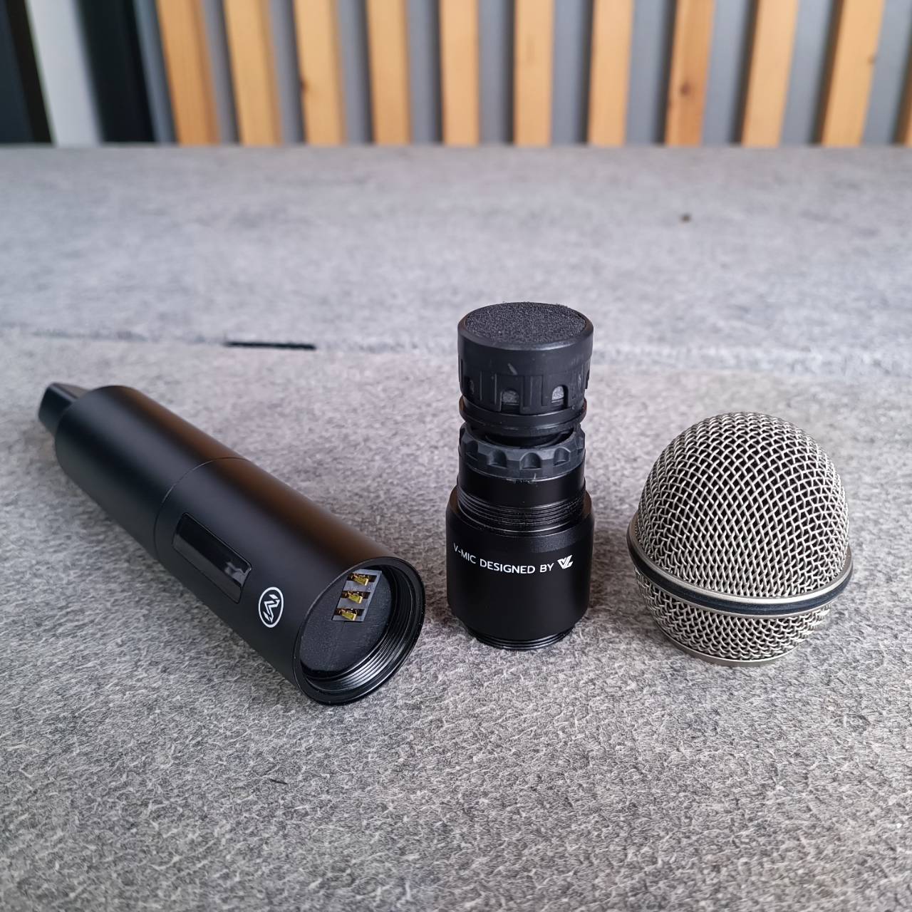 VL AUDIO V-MIC VOICE MATE R1 F1 ไมค์ลอยเดียว ไมค์ไร้สาย มือถือเดี่ยว ไมโครโฟน Microphone เอไอ-ไพศาล