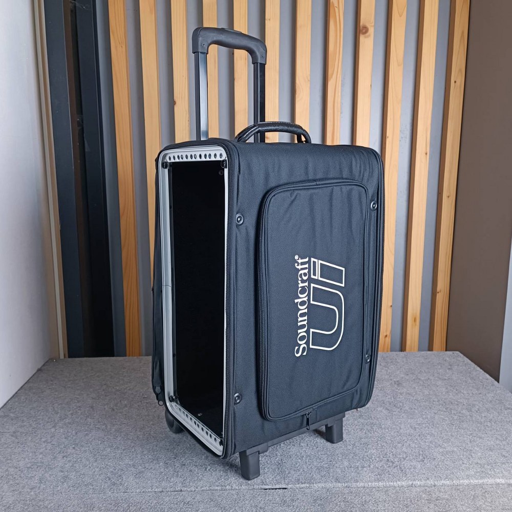 SOUNDCRAFT RACK / กระเป๋า LYMIC4UW มีล้อ UI-24 LYMIC 4 UW แร็คเครื่องเสียง UI 24 UI24 กล่องเก็บเครื่องเสียง เอไอ-ไพศาล