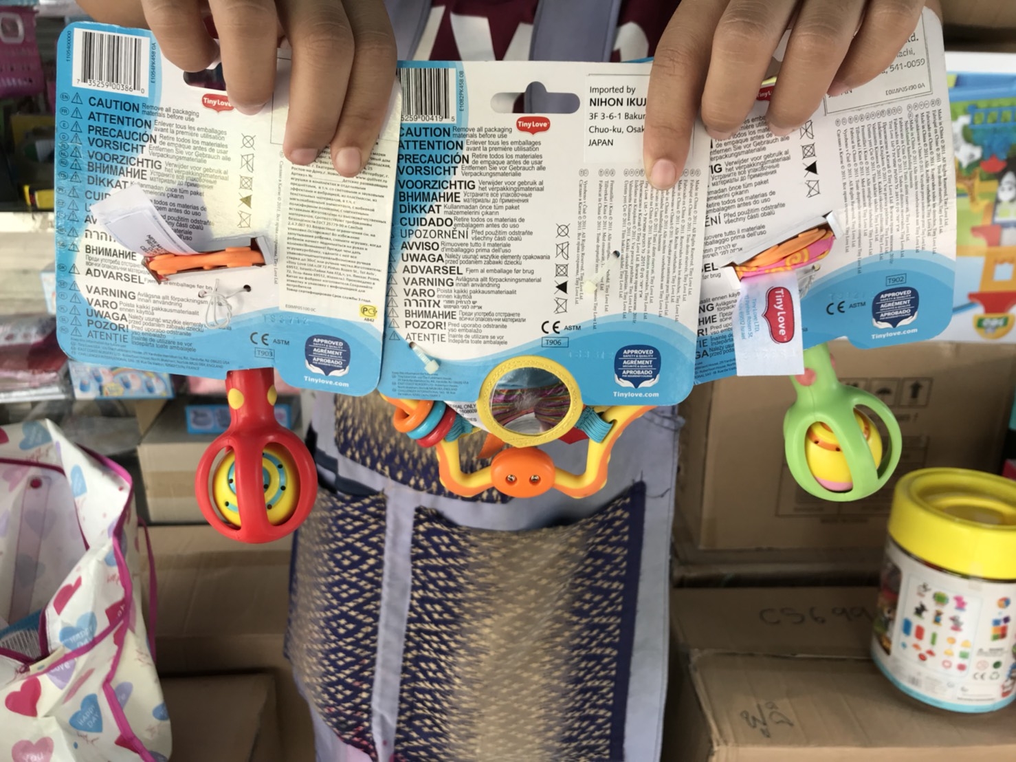 CDH68 ของเล่นเด็กเขย่ามือ ยางกัด แบรนด์ Tiny Love ชิ้นละ