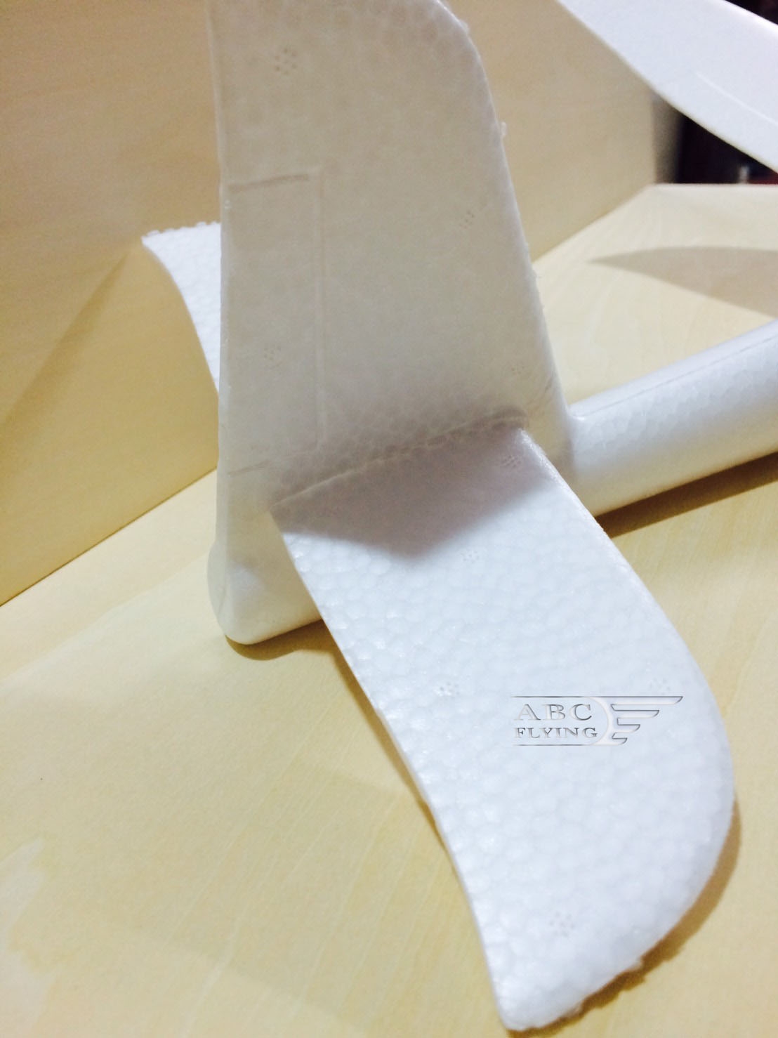 เครื่องบิน : EPP (47x47CM.)