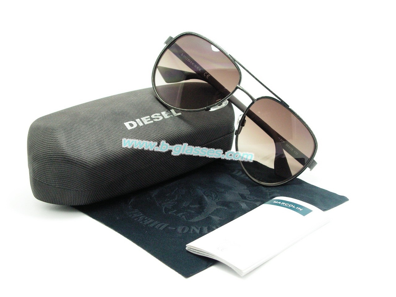 แว่นกันแดด Diesel ใส่เท่ห์มากมายแน่นอนค่ะ ของแท้100%และถูกสุดๆ ส่งตรงจากUS.ค่ะ