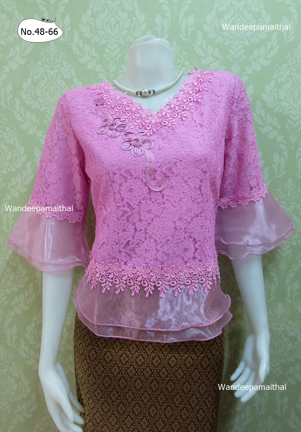 เสื้อลูกไม้ คอวี แขนระบายผ้าแก้ว ชายระบายผ้าแก้ว (สีกลีบบัว) เบอร์ XXL อกเสื้อวัดเต็ม42นิ้ว