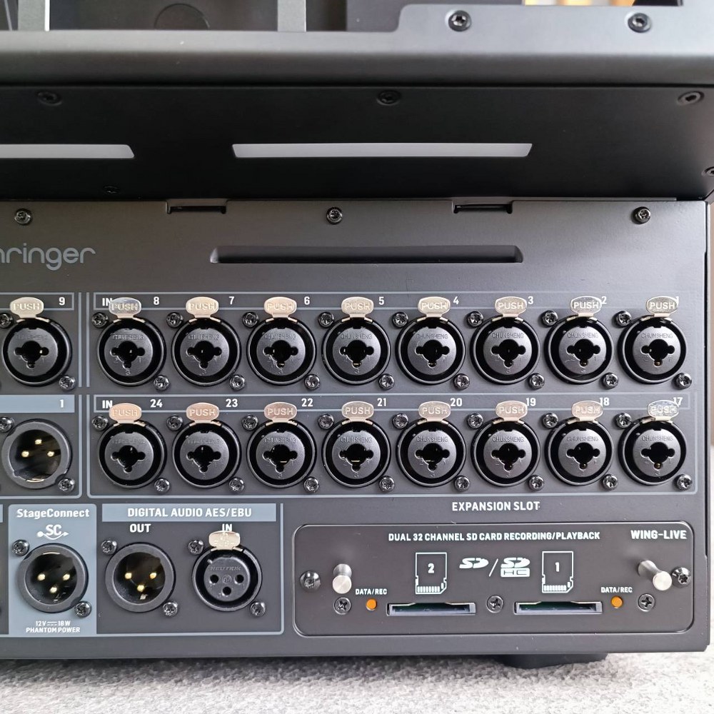 BEHRINGER WING COMPACT mixer สีดำ มิกซ์ดิจิตอลแบบมีหน้าบอร์ด 48 แชนแนล 28 บัส มิกเซอร์ มิกเซอร์ดิจิตอล เอไอ-ไพศาล