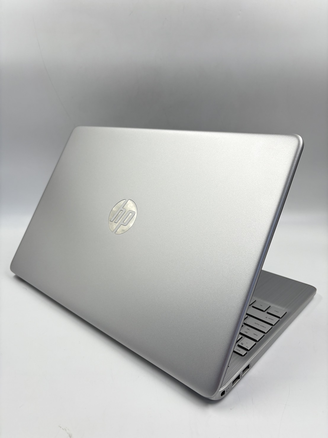 🔥 สายทำงานไม่ควรพลาด HP 15s ดีไซน์สวย สภาพดี ราคาสุดคุ้ม 🔥 🐷 NOTEBOOK HP 15S-EQ2068AU (SILVER) 🐷