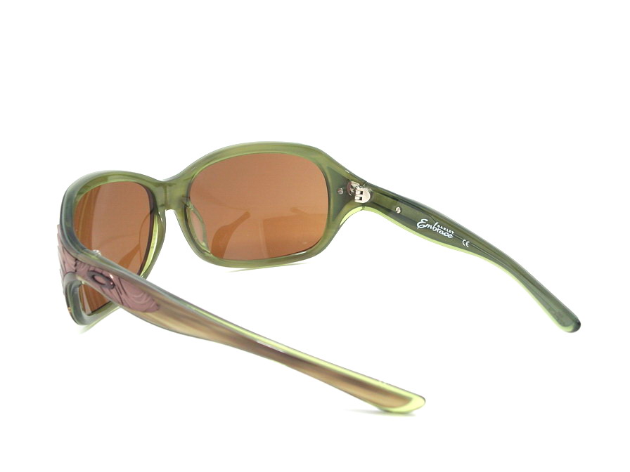 แว่นกันแดด Oakley Embrace สี Moss สวยมากมายค่ะ ของแท้และถูกที่สุด ส่งตรงจากUS.ค่ะ