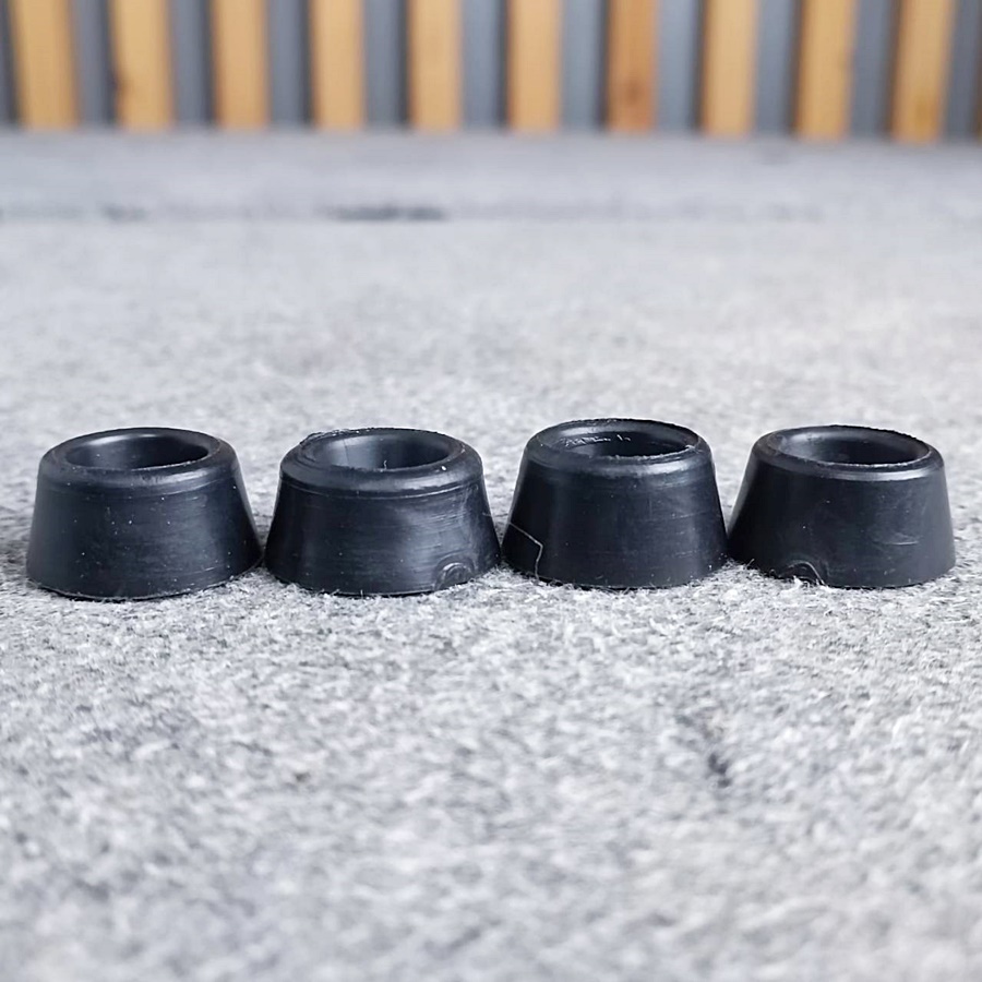 แพ็ค4อัน ยางรองแท่น1นิ้ว ยางรอง ยางกันกระแทก ยางรอง1นิ้ว ยางรองตู้ลำโพง ลูกยาง 1นิ้ว เอไอ-ไพศาล