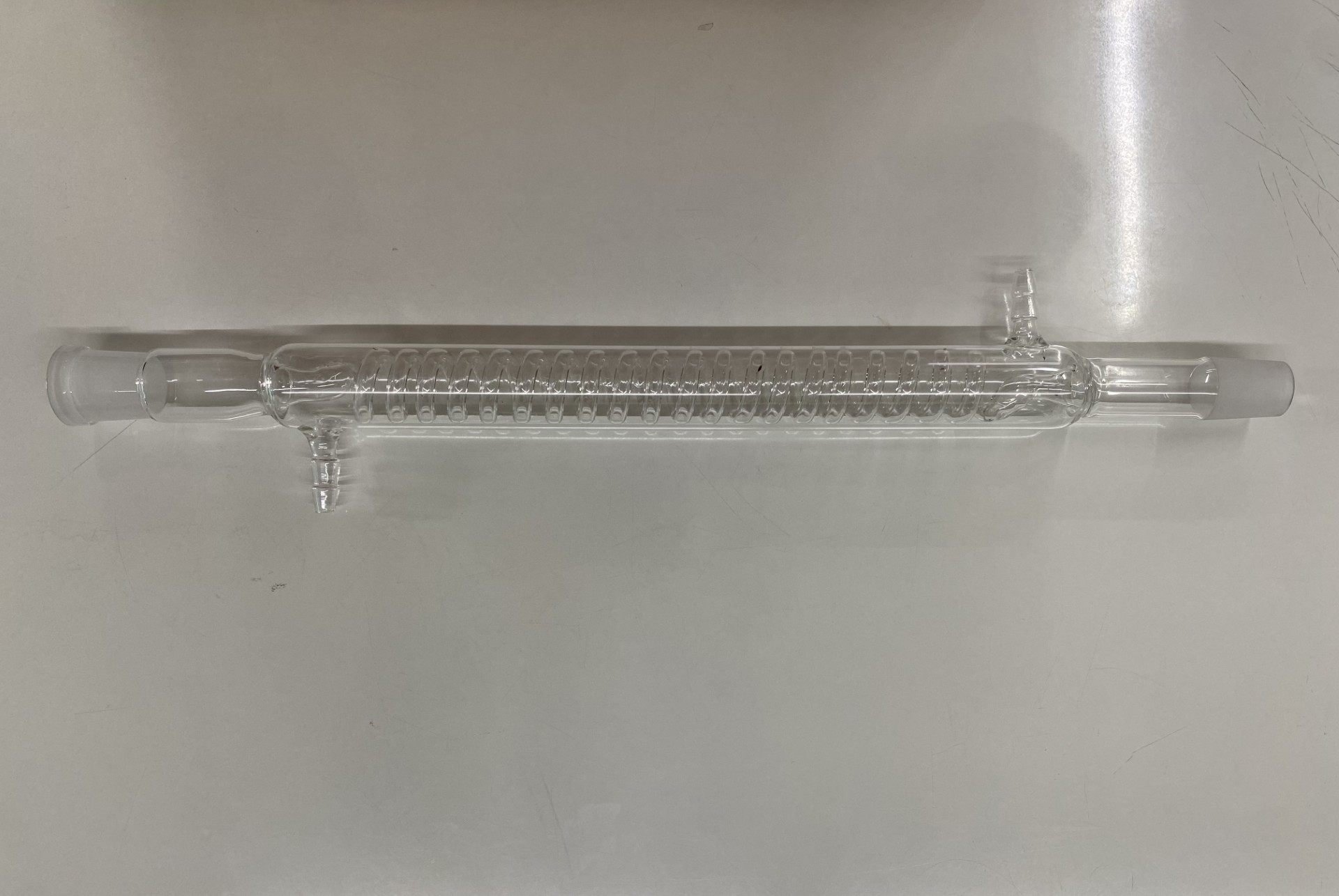 Condenser for Distilling (คอนเดนเซอร์สำหรับงานกลั่น)