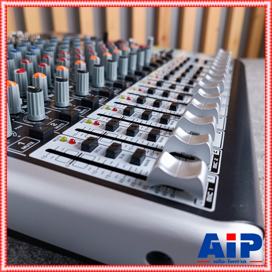 BEHRINGER QX-1832USB mixer MIX QX1832USB QX 1832USB เครื่องเสียง เครื่องปรับแต่งเสียง QX-1832 มิกเซอร์ มิกซ์ QX 1832 USB เอไอ-ไพศาล +++